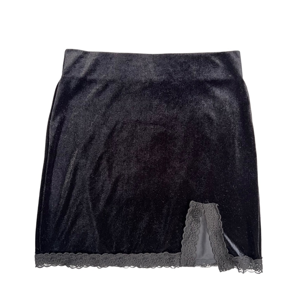 Black Velvet Skirt with Lace Trim and Leg Slit Size Small
